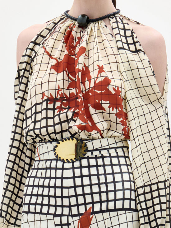 09_ElkeBlouse_GeometricPrint__PRESPRING2026_DETAIL