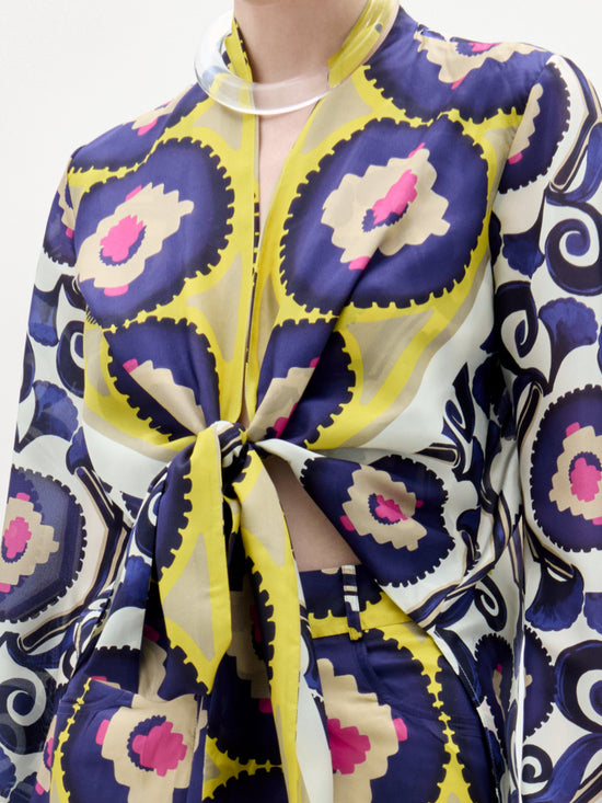 20_HoneyBlouse_YellowMosaic__PRESPRING2026_DETAIL