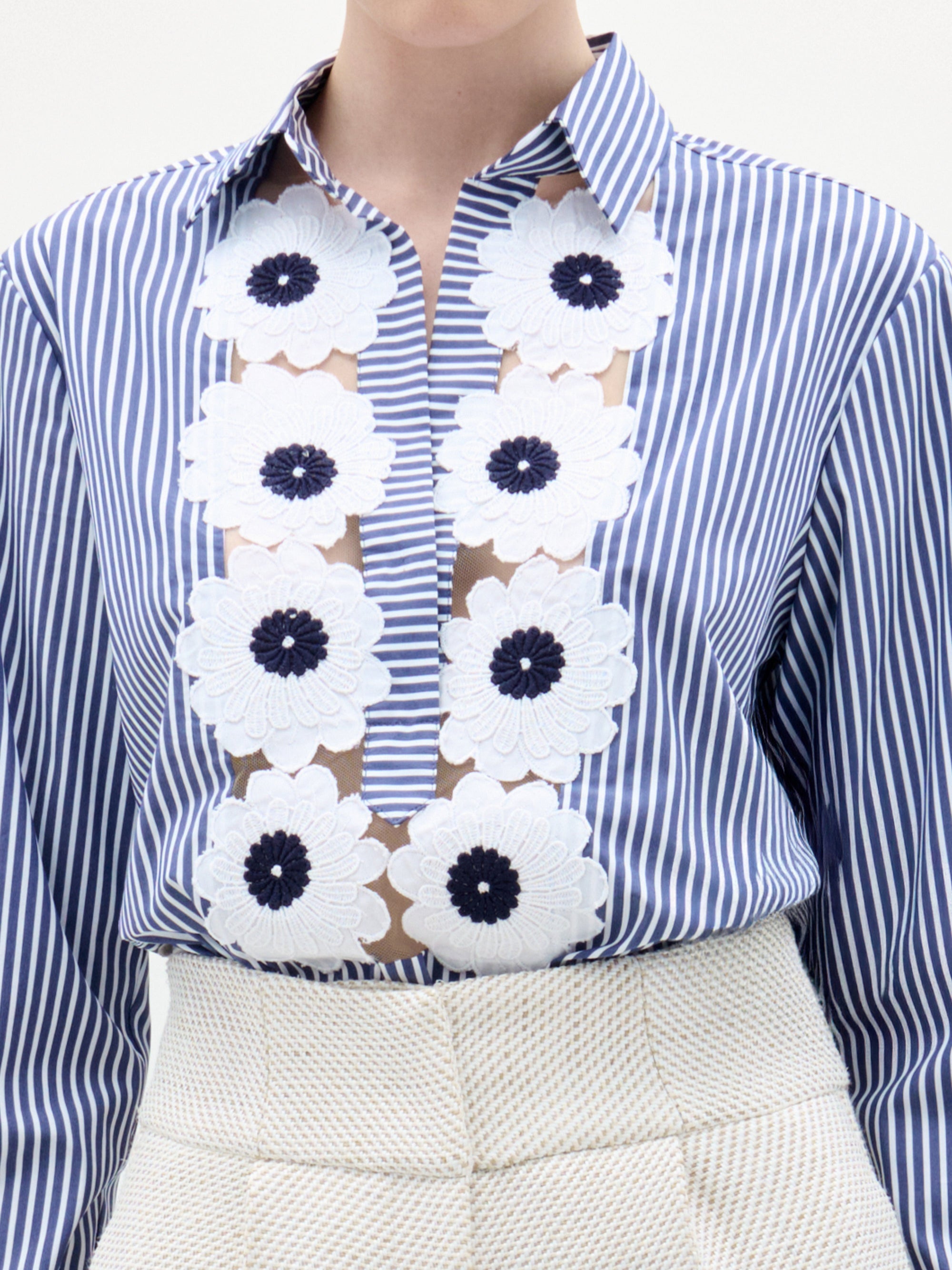 73___Karole_Blouse___Blue_Stripes___PRE_SPRING_2026_DETAIL