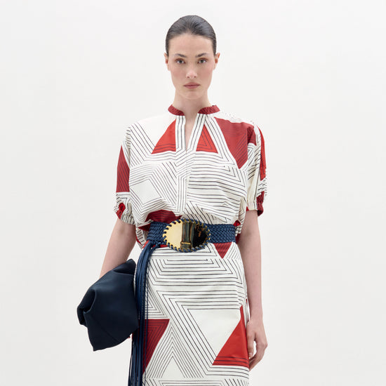 75_SusanneBlouse_RougeGeometric__PRESPRING2026_FRONT_1
