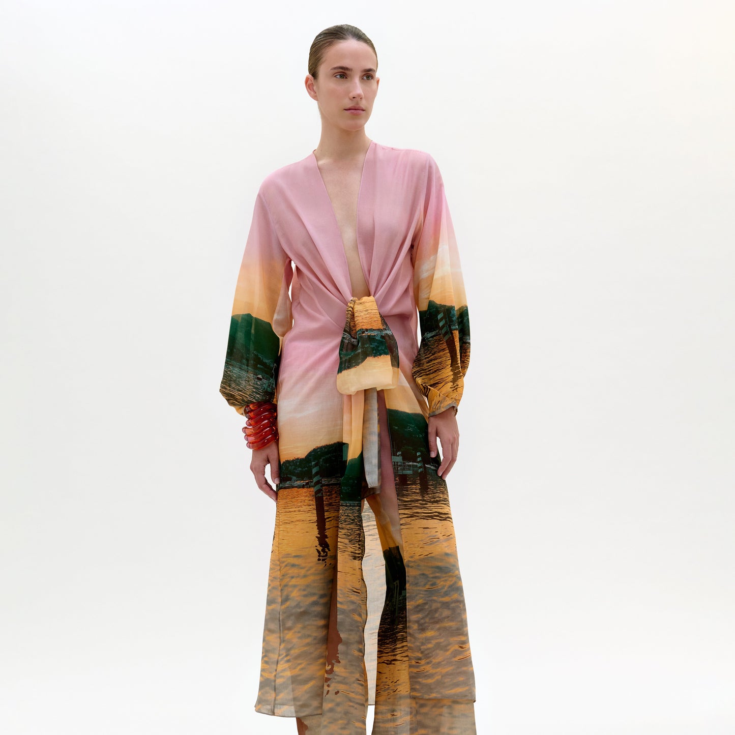 Yanil Robe